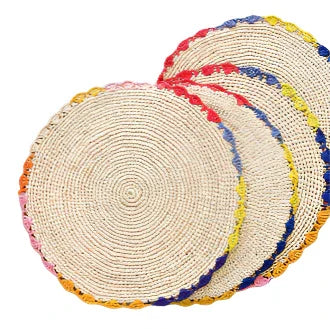 Set de table Aura en raphia, bord coloré