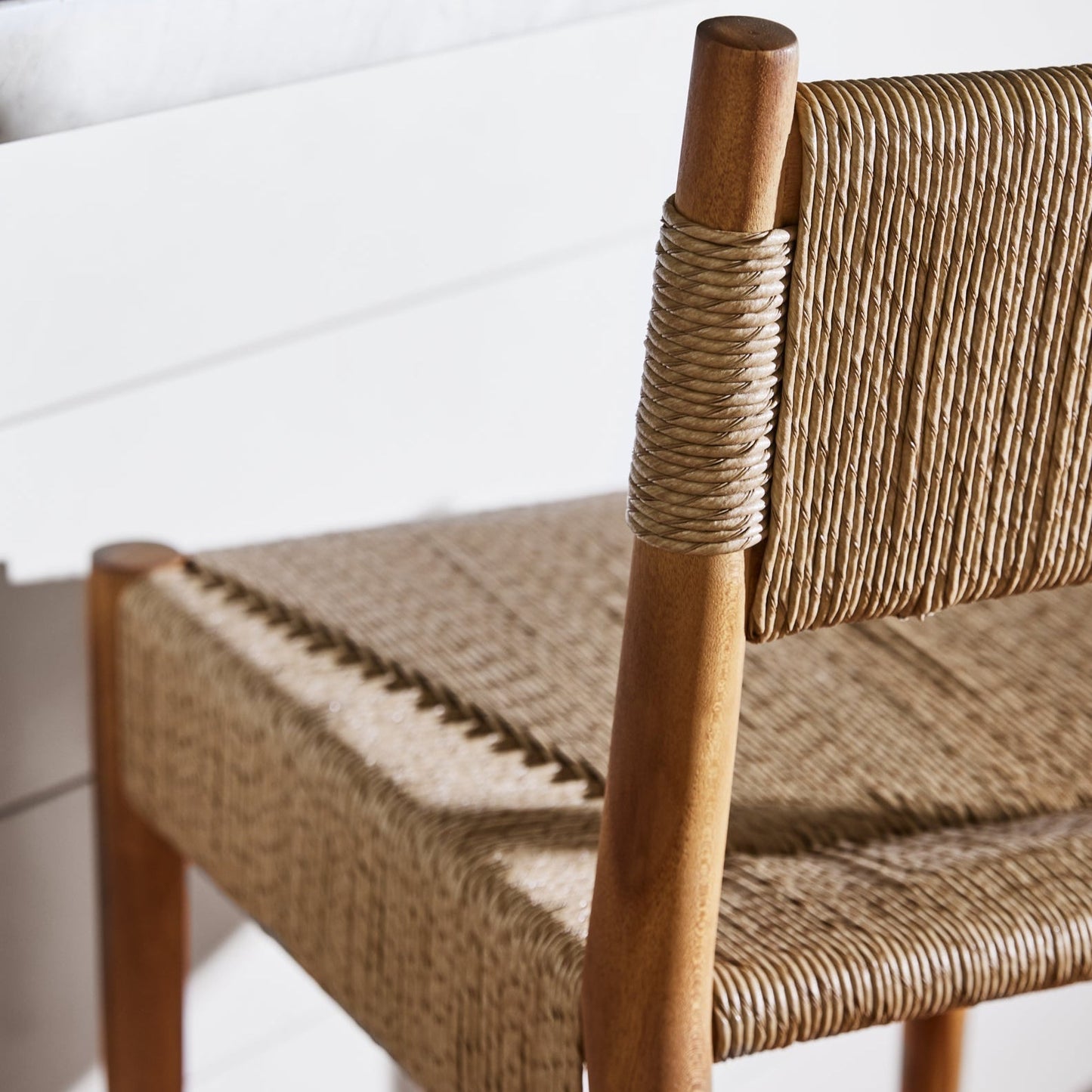 Tabouret de comptoir tissé d'intérieur et d'extérieur Alma