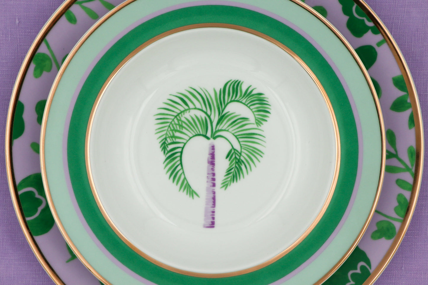 Bol à soupe en porcelaine Bernadette Palm blanc avec motifs verts et lilas (lot de 4)
